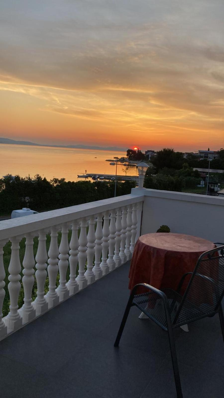 Apartments Natali Свети Петър Екстериор снимка